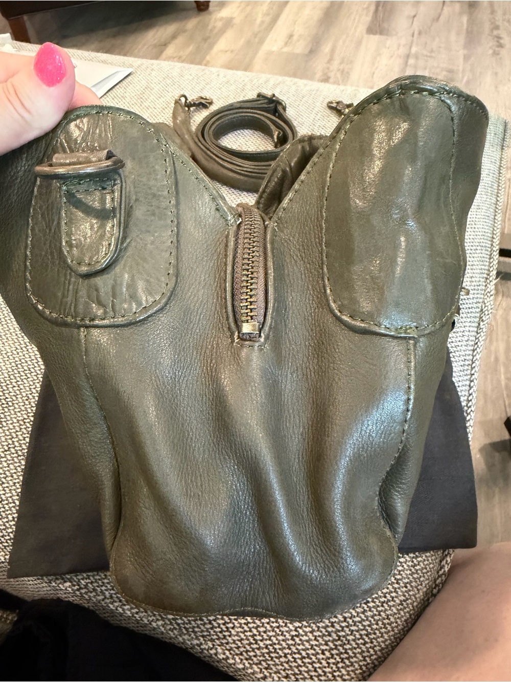 Wanderers Olive Crossbody Set - Picture 2 of 12
